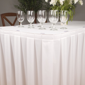 Miscellaneous Linen Items - Image 1